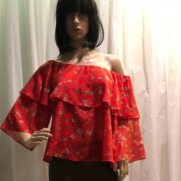 Alice + Olivia Tops - New Alice an Olivia red floral top-S/P